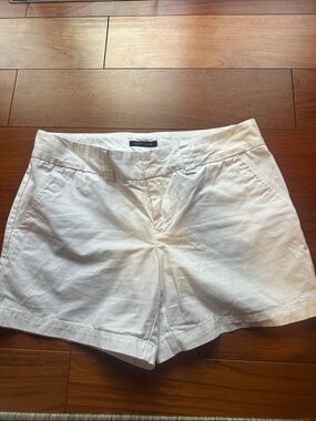 Tommy Hilfiger White Shorts size 8